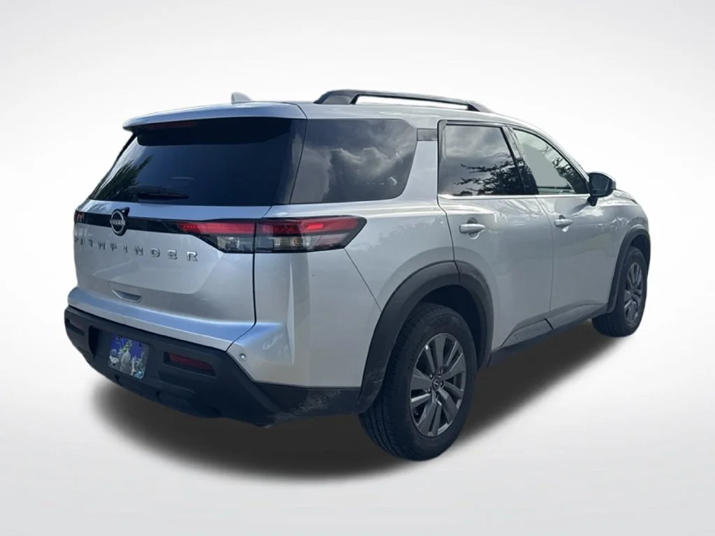 Certified Used 2025 Brilliant Silver Metallic Nissan SV image 5