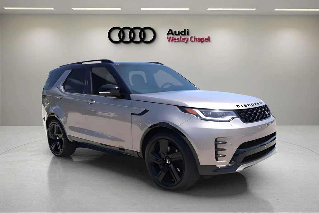 Certified Used 2025 Brown Land Rover Dynamic SE image 7