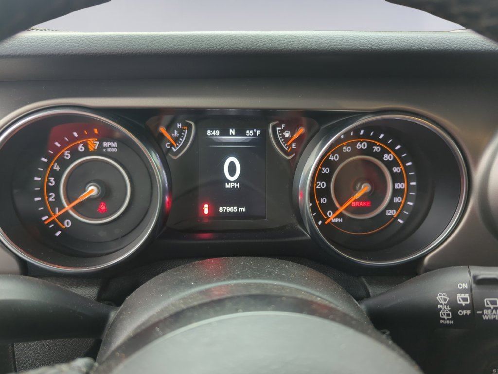 Used 2019 Gray Jeep Unlimited Sport S image 15