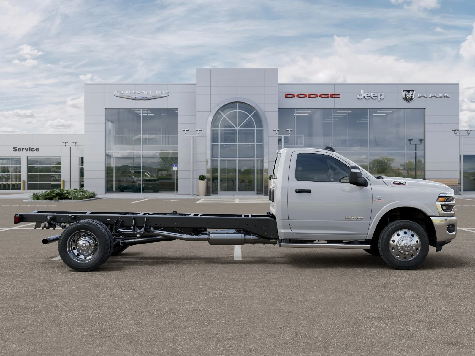 New 2026 Bright White Clear-Coat Exterior Paint RAM Tradesman image 51