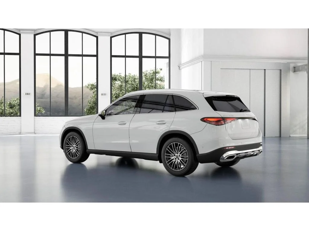 New 2026 White Mercedes-Benz GLC 300 image 30