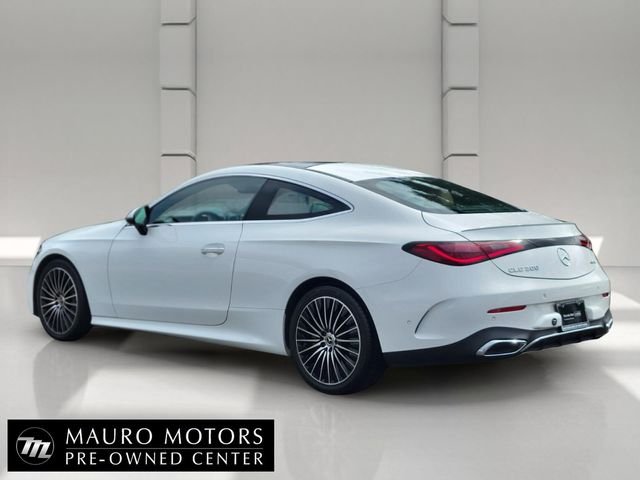 Used 2025  Mercedes-Benz CLE 300 image 4