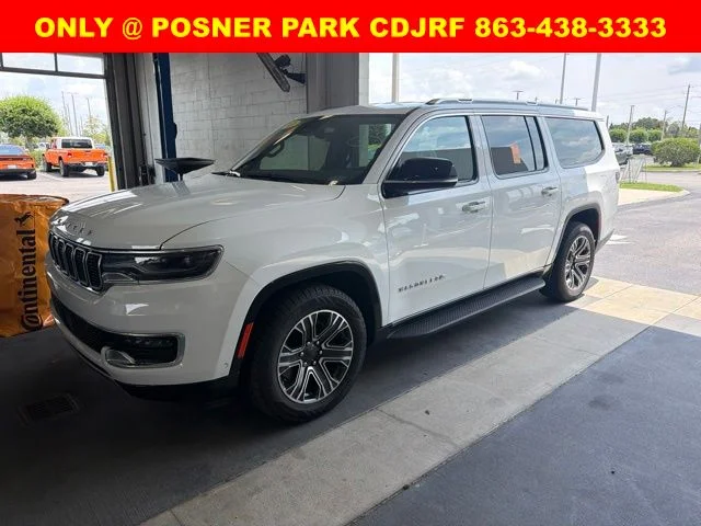 2024 Jeep Wagoneer L's photo