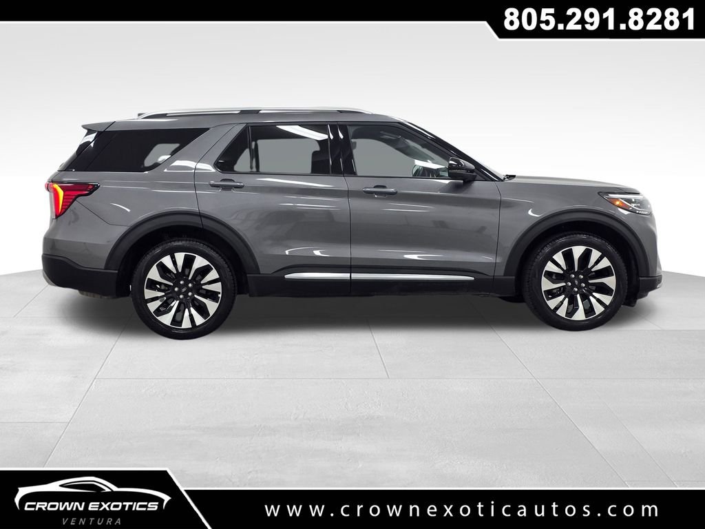Used 2025 Gray Ford Platinum image 8
