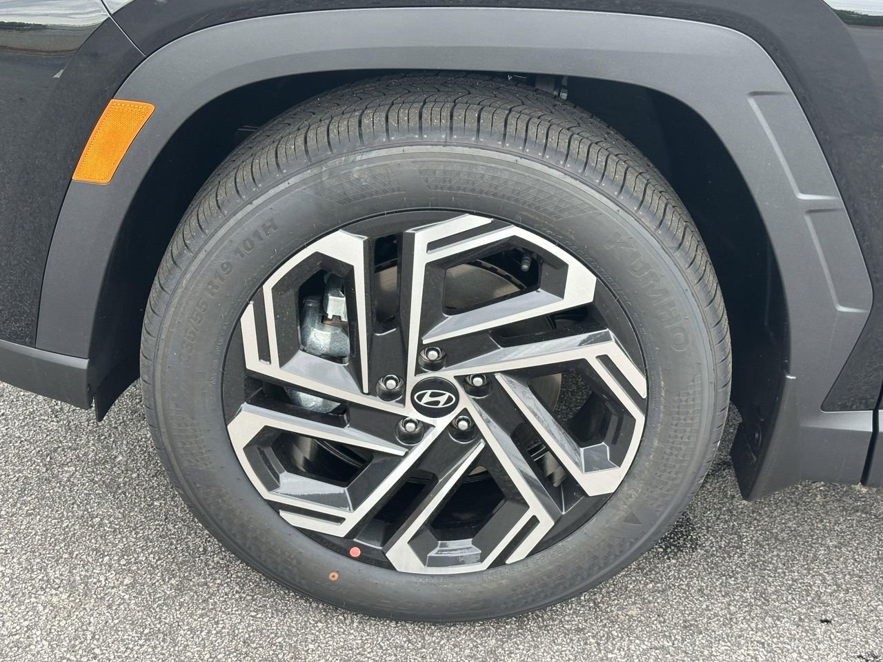 New 2026 Phantom Black Hyundai SEL image 11