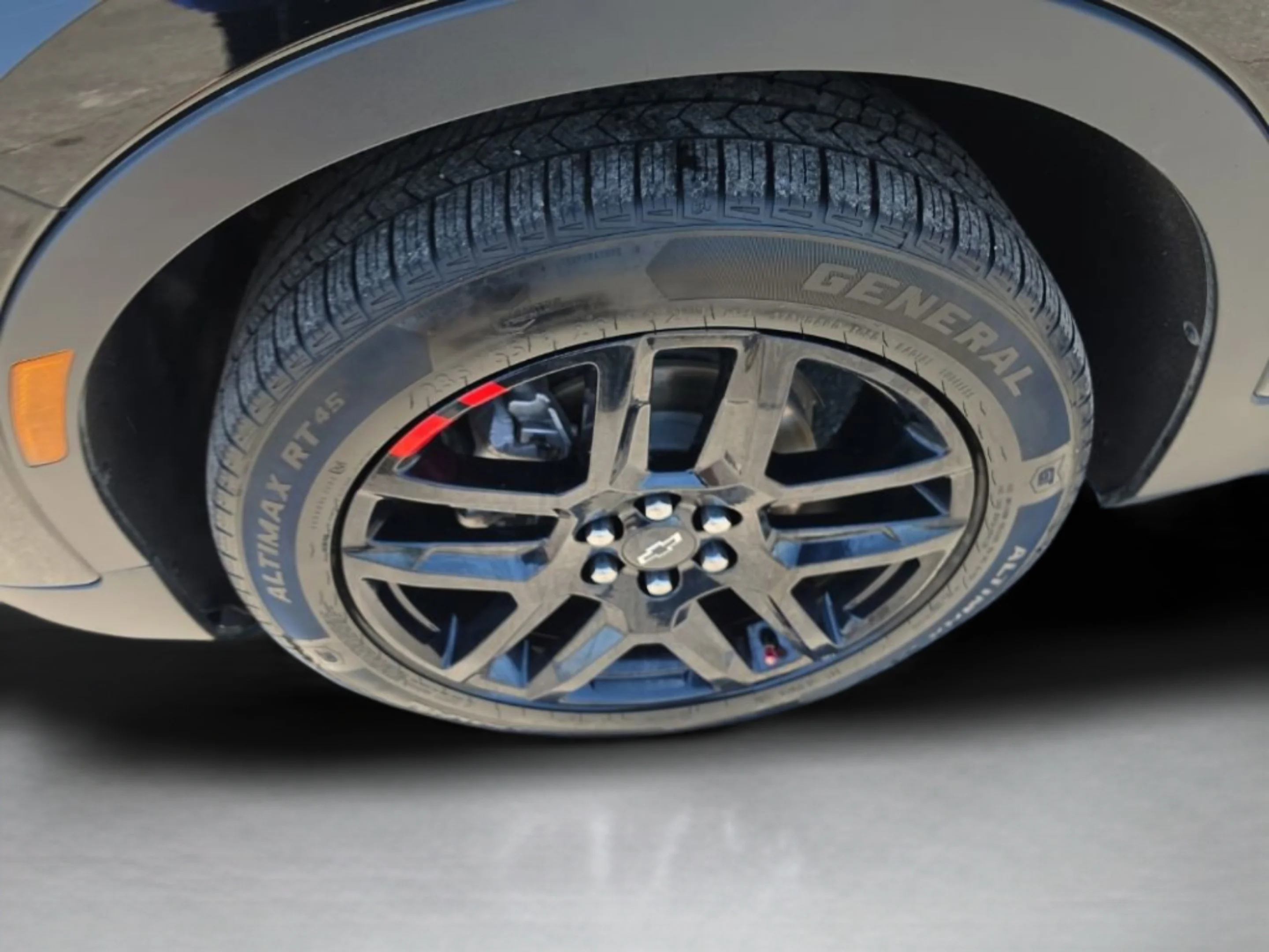 Used 2021 BLACK Chevrolet LT image 30