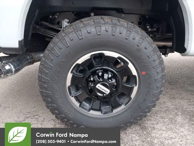 New 2026 Avalanche Ford Platinum image 32
