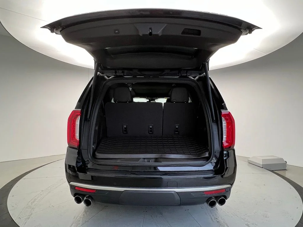 Used 2023 Black GMC Denali image 6