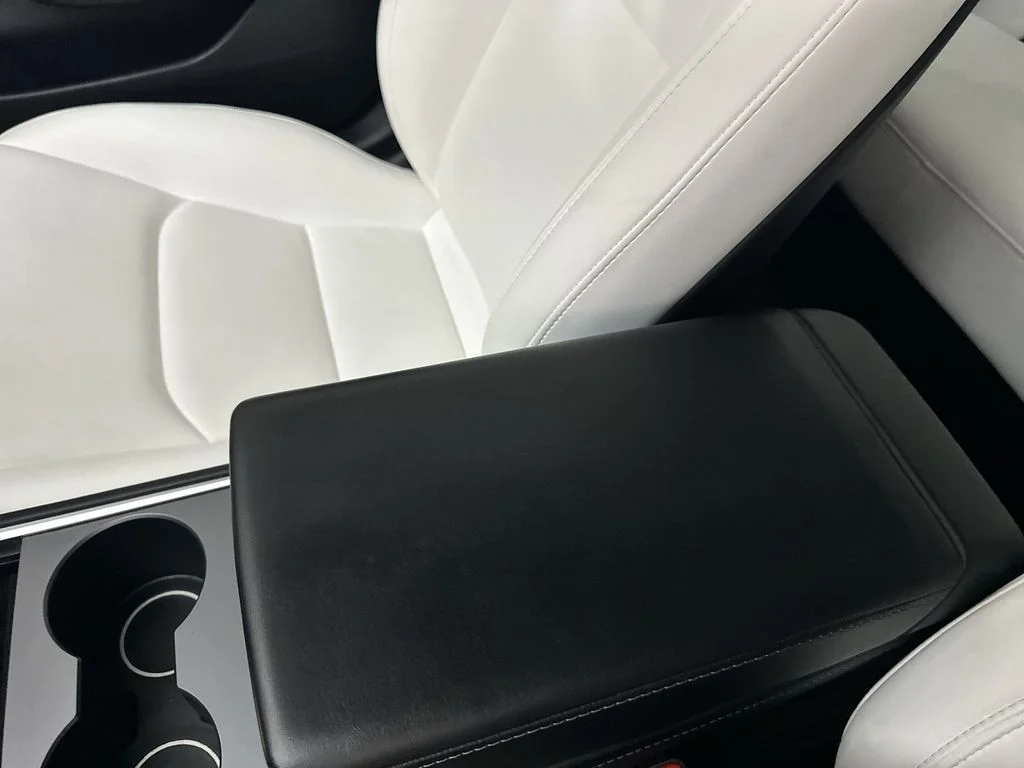 Used 2021  Tesla Performance image 25