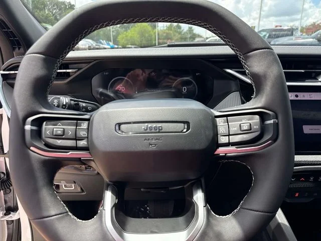New 2026 White Jeep Laredo image 23