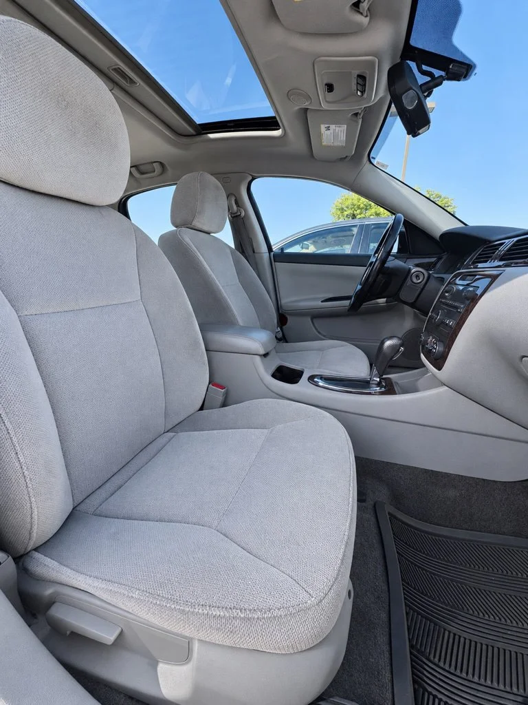 Used 2012 Black Chevrolet LT image 12
