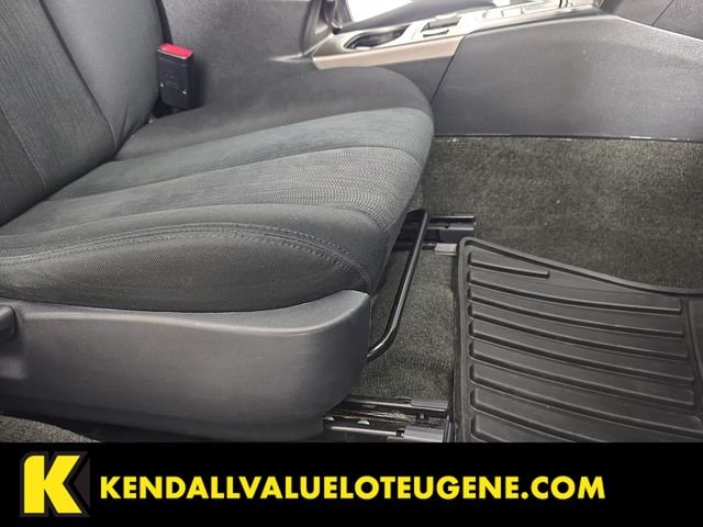 Used 2013 Gray Subaru 2.5i Premium image 29