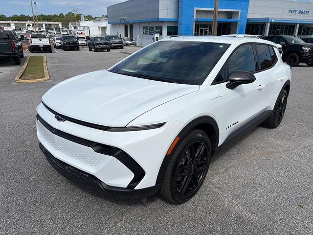 New 2026 Summit White Chevrolet LT image 2