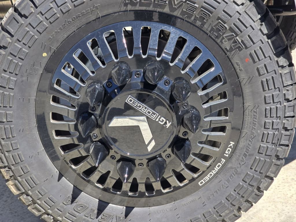 New 2026 Star White Metallic Tri-Coat Ford F-450® Platinum® image 31