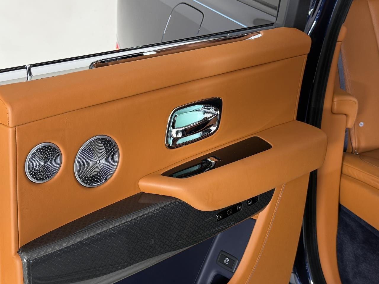 Used 2022 Midnight Blue Rolls-Royce Black Badge | Executive Rear Seating | Rear Entertainment image 38