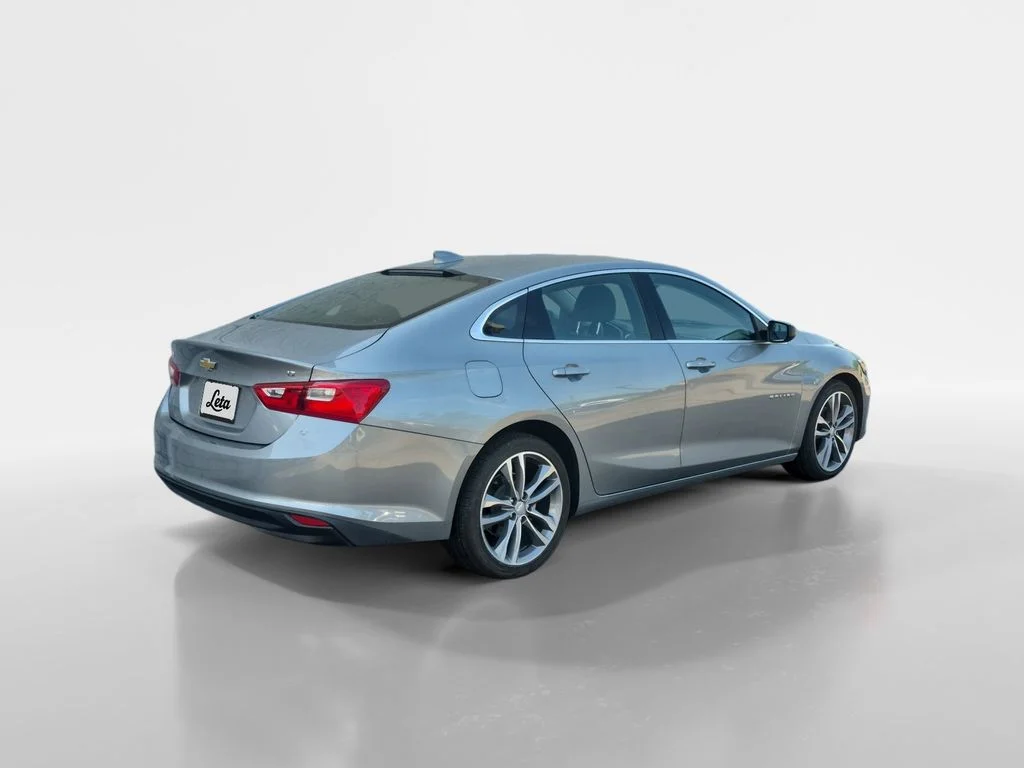 Used 2023 Sterling Gray Metallic Chevrolet LT image 4