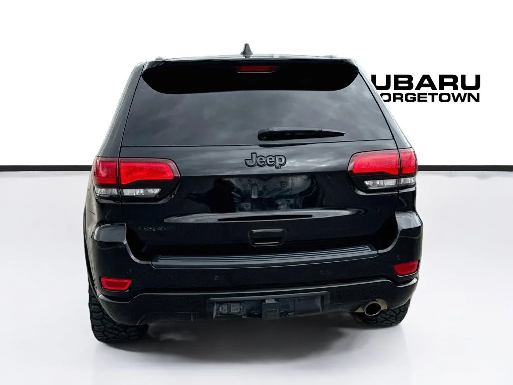 Used 2021 Black Jeep Laredo X image 7
