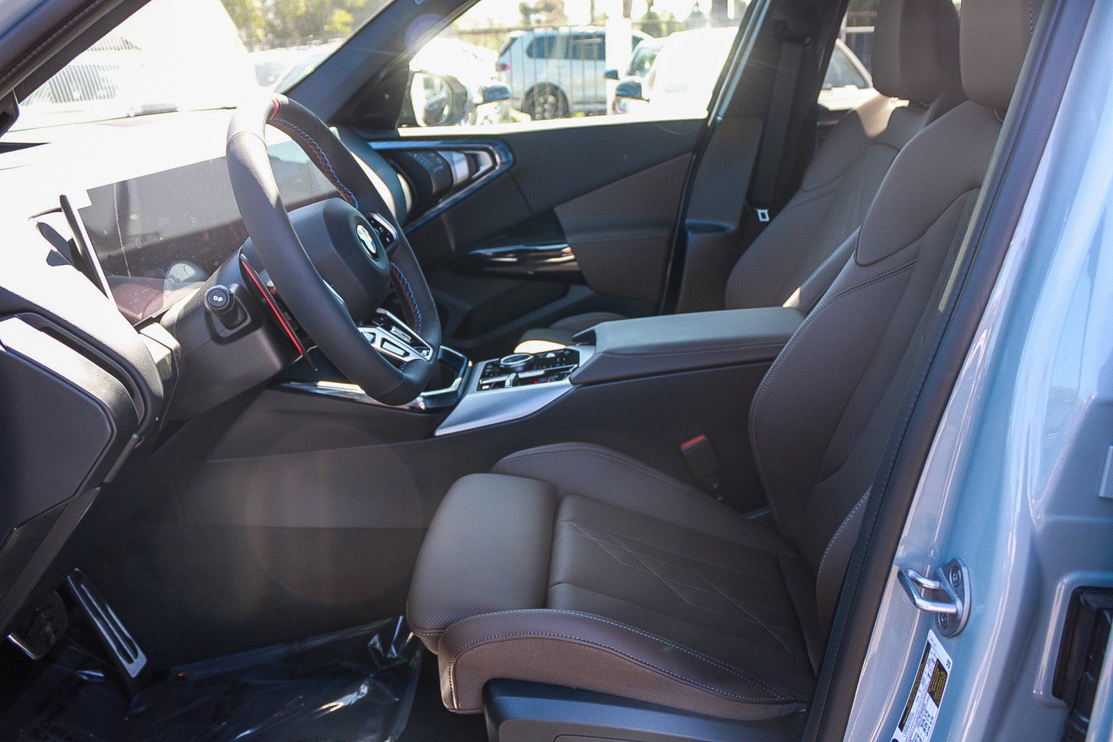 New 2026 Brooklyn Grey Metallic BMW M50 xDrive image 17