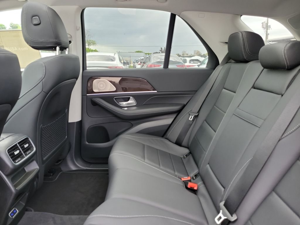 2026 Mercedes-Benz GLE GLE450 - Photo 12