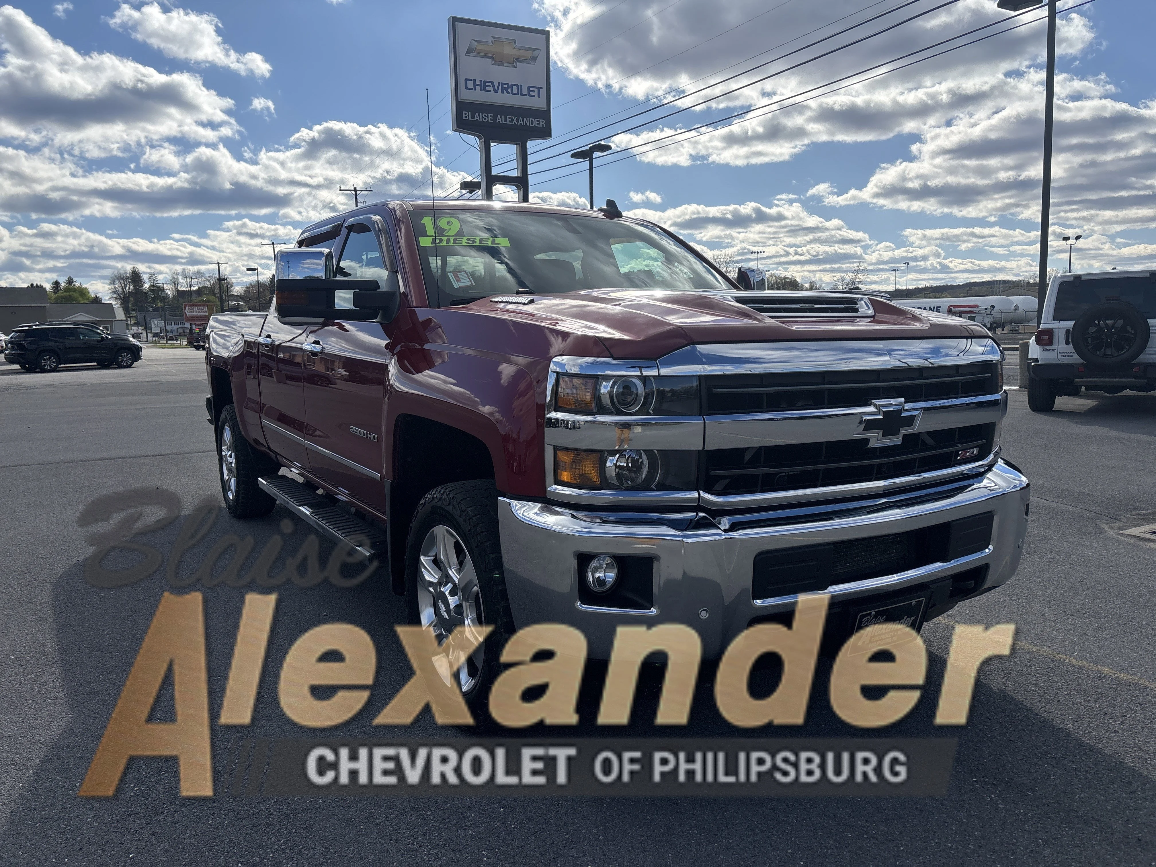 2019 Chevrolet Silverado HD LTZ 4WD Crew Cab Standard Box's photo