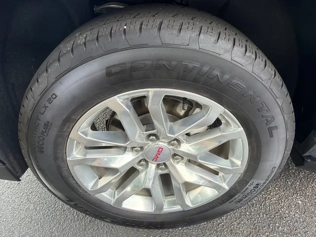 Used 2023 Titanium Rush Metallic GMC SLT image 11