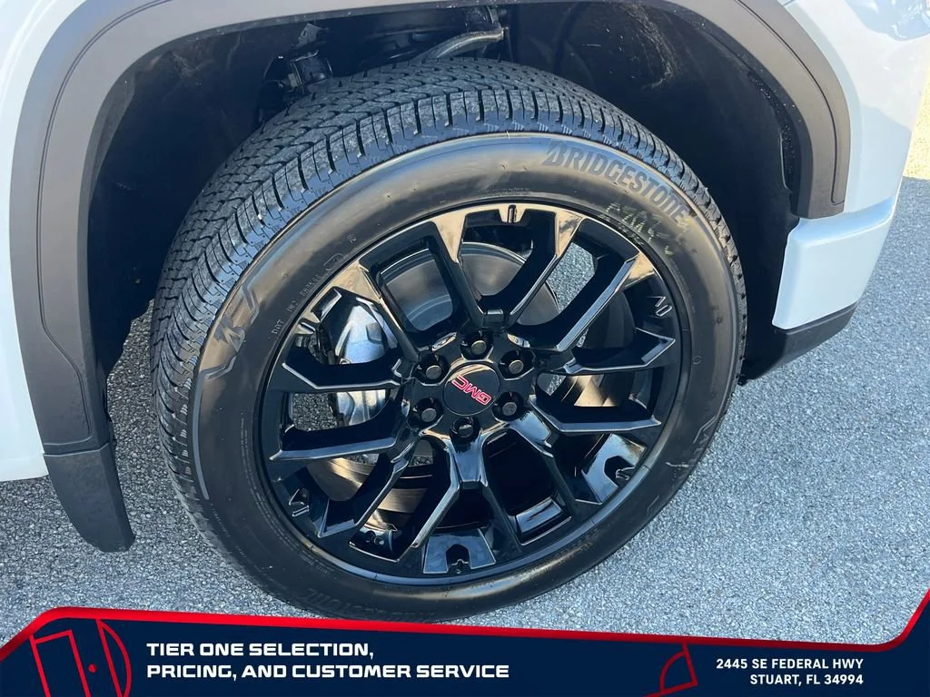 New 2026 Glacier White Tricoat GMC Denali image 21