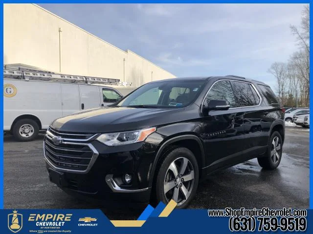 Used 2018 Mosaic Black Metallic Chevrolet 3LT image 2