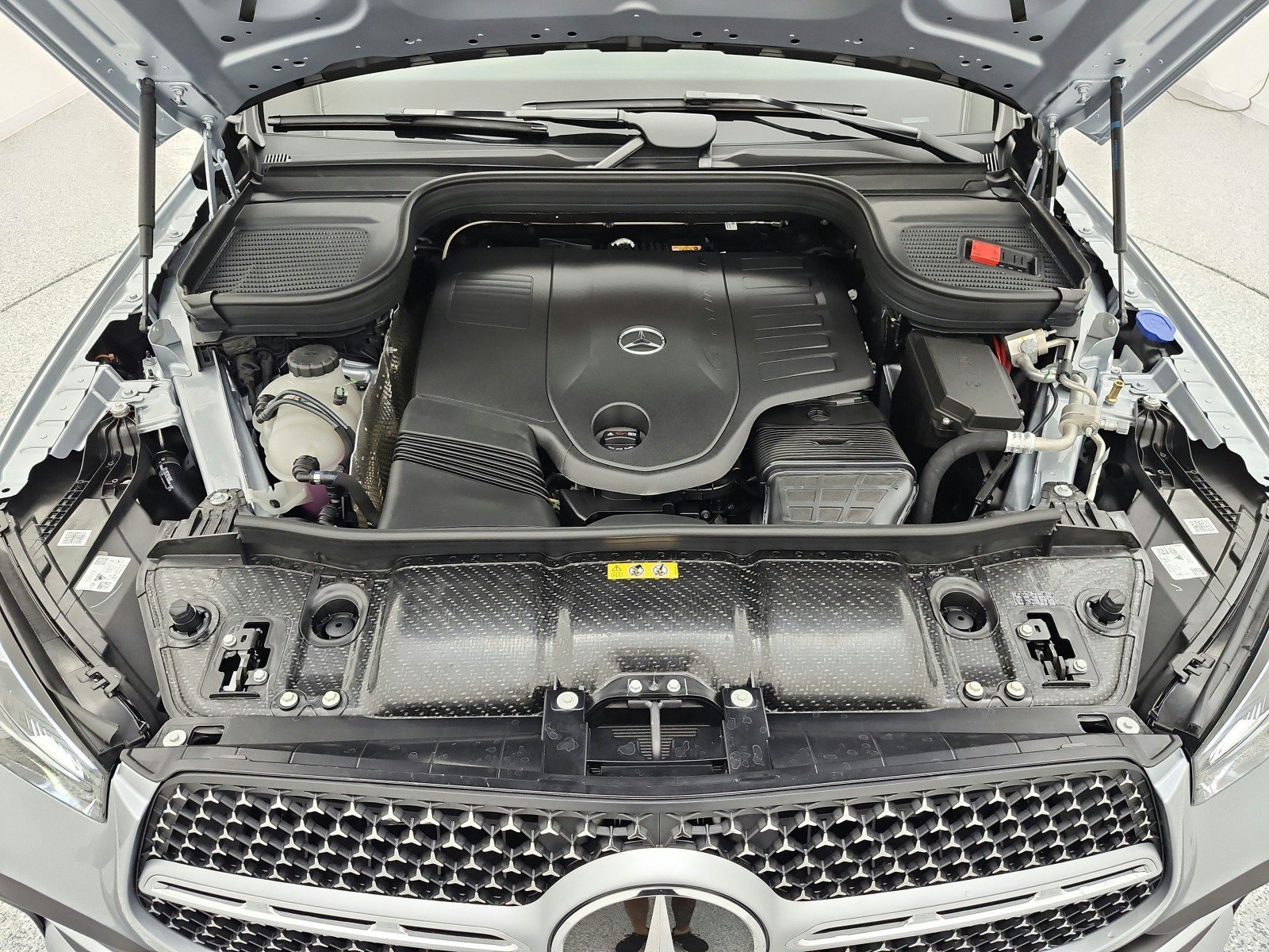 New 2026 Cirrus Silver Metallic Mercedes-Benz GLE 450 4MATIC® SUV image 42