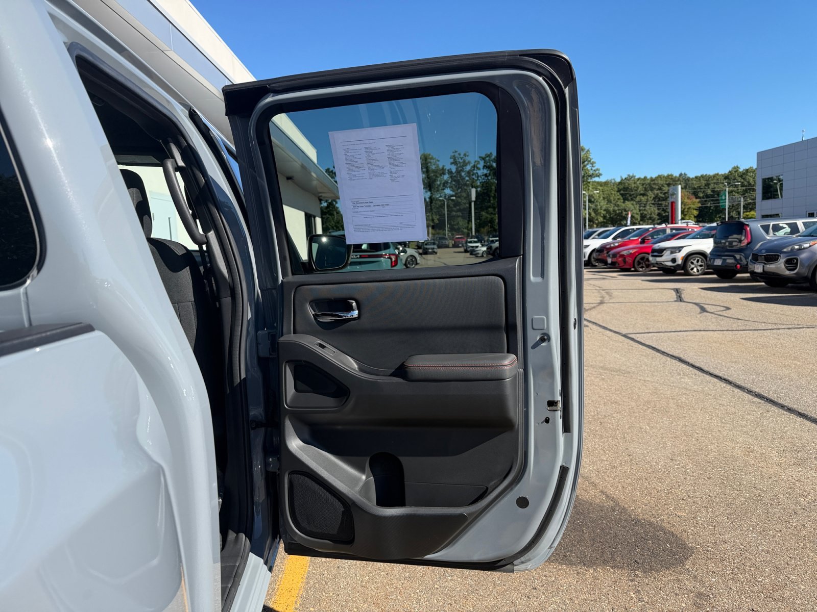 Used 2024 Boulder Gray Pearl Nissan PRO-4X image 33