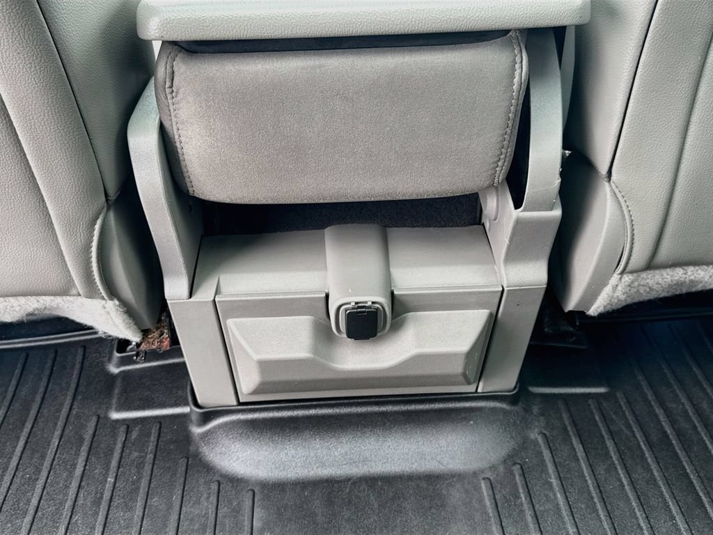 Used 2015  Ford XLT image 27