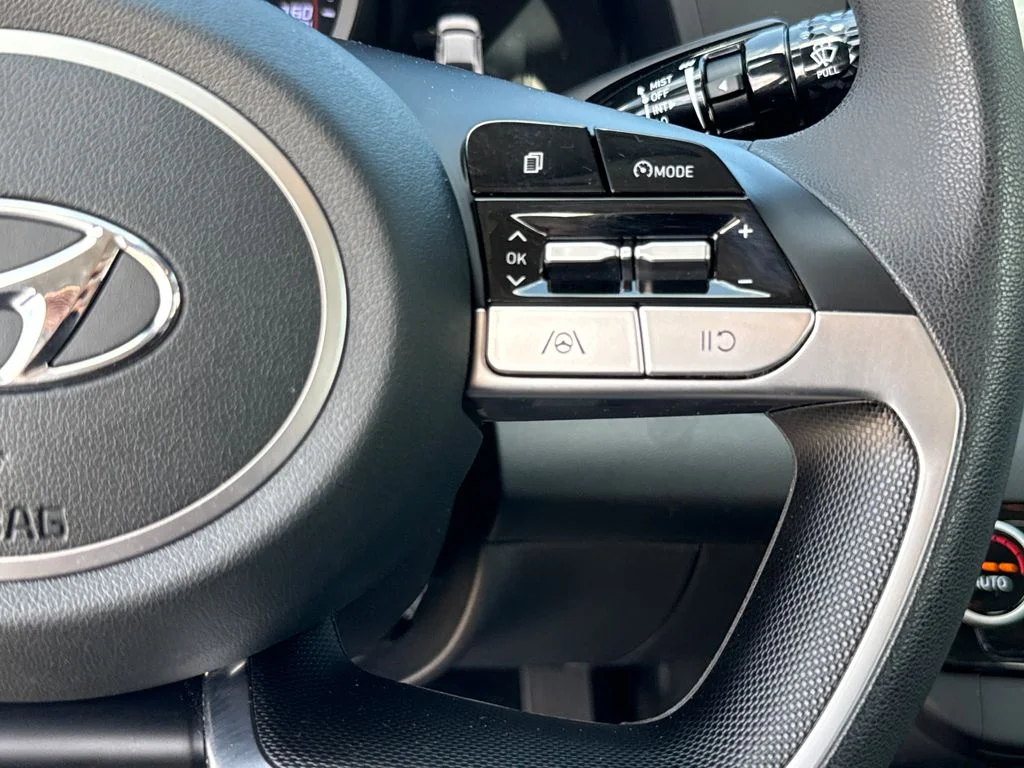 Certified Used 2021 Gray Hyundai SEL image 16