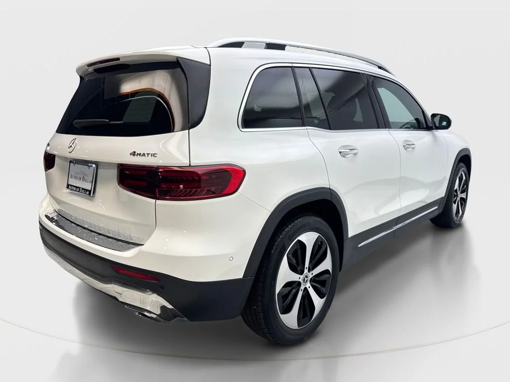 Used 2025 White Mercedes-Benz GLB 250 image 7