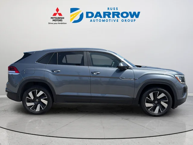 Used 2024 Gray Volkswagen 2.0T SE w/Technology image 6