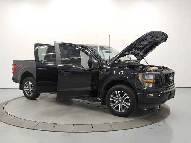 Used 2023 Black Ford XL image 9