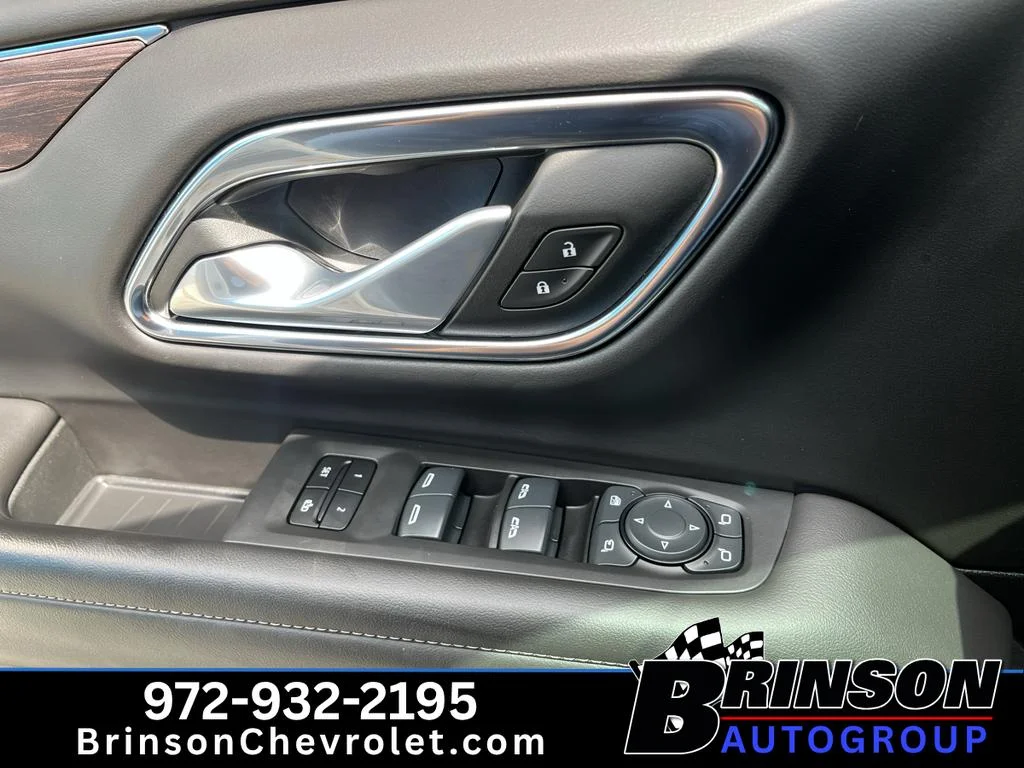 Used 2024 Summit White Chevrolet Z71 image 13