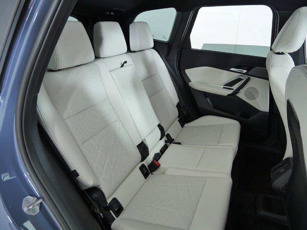 New 2027 Storm Bay Metallic BMW xDrive28i image 23