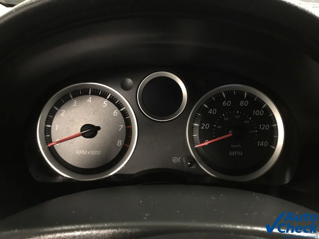 Used 2012 Black Nissan 2.0 SR image 47