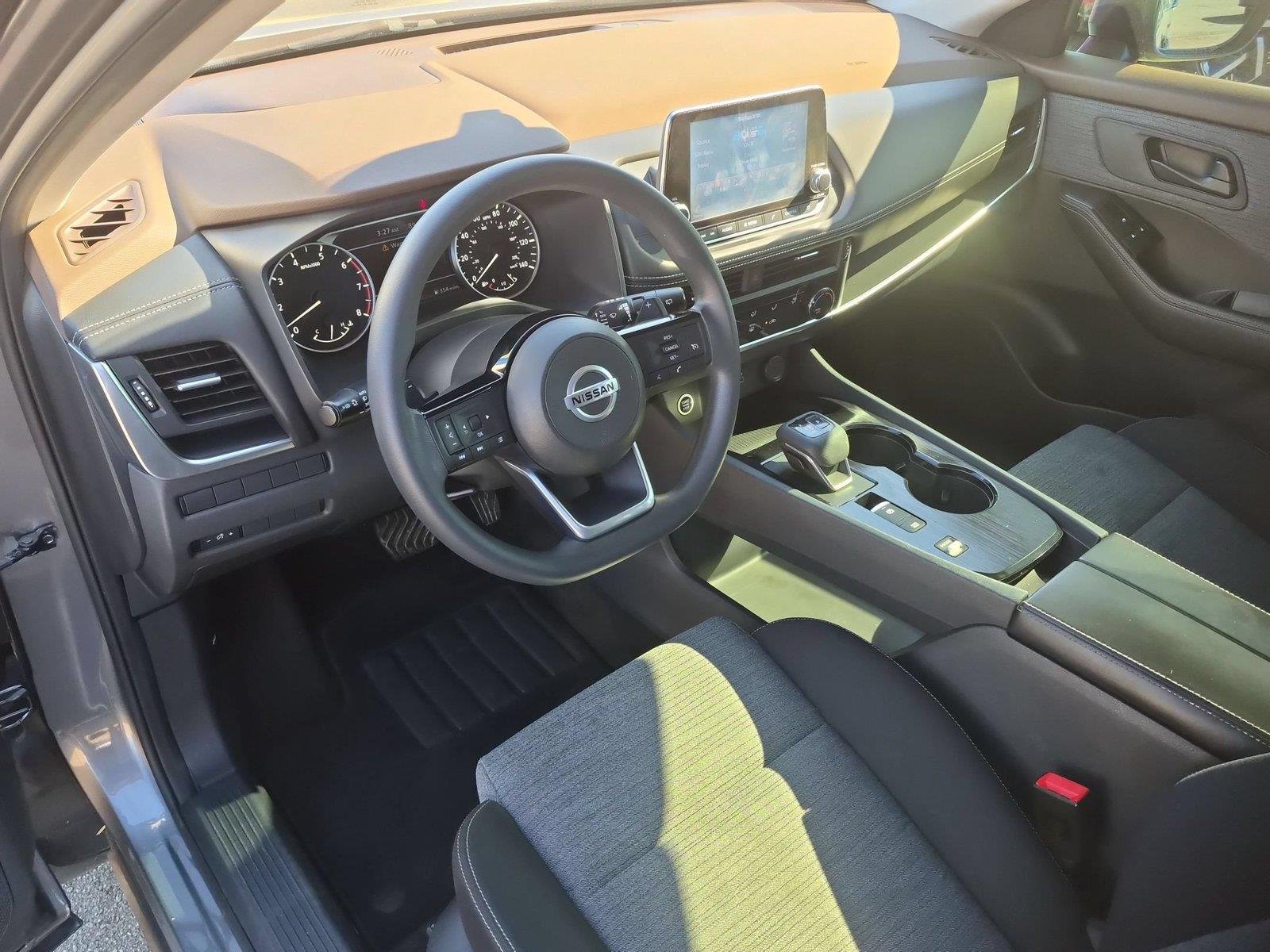 Used 2021 Gun Metallic Nissan S image 18