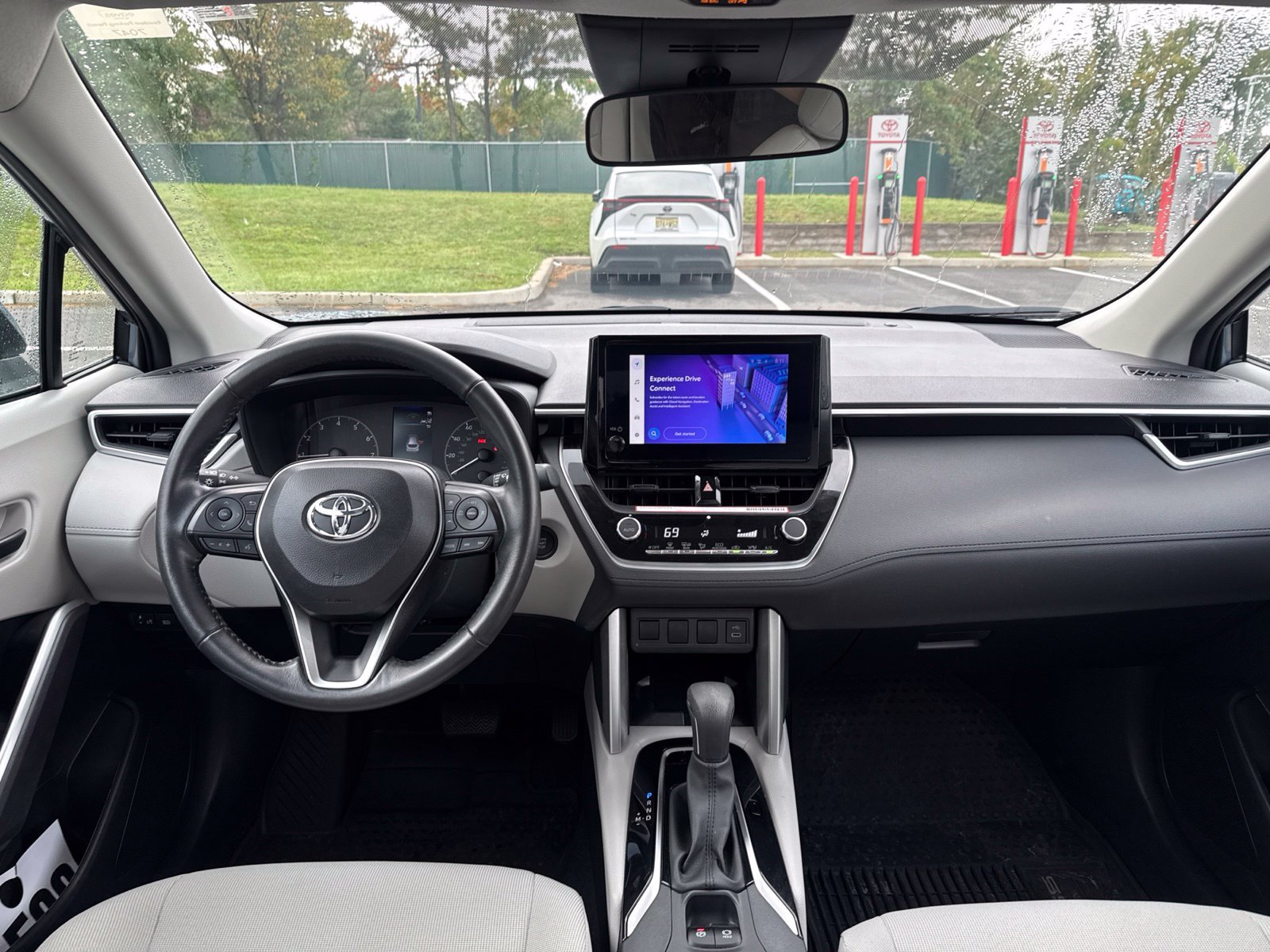 Used 2024 Gray Toyota LE image 18