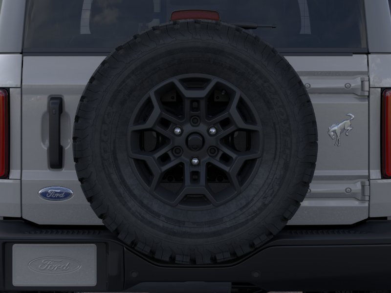 New 2026 Avalanche Gray Ford Badlands® image 24