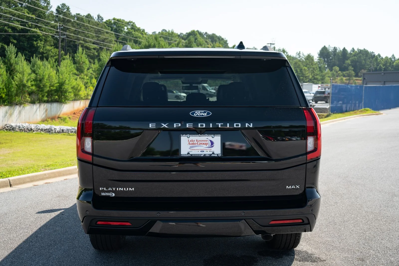 New 2027 Black Ford Platinum image 15