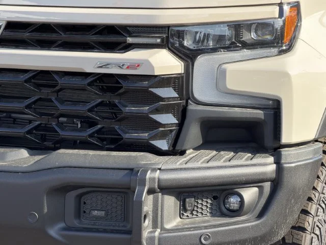 2026 Chevrolet Silverado 1500 ZR2 - Photo 7