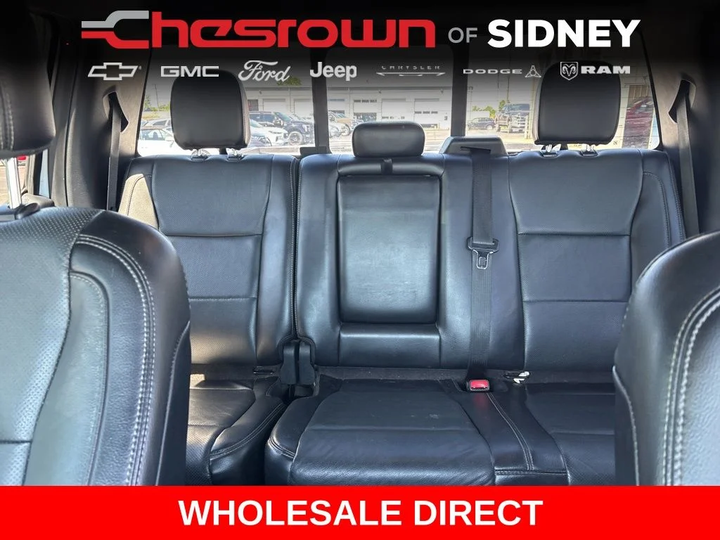 Used 2017 White Ford Lariat image 28