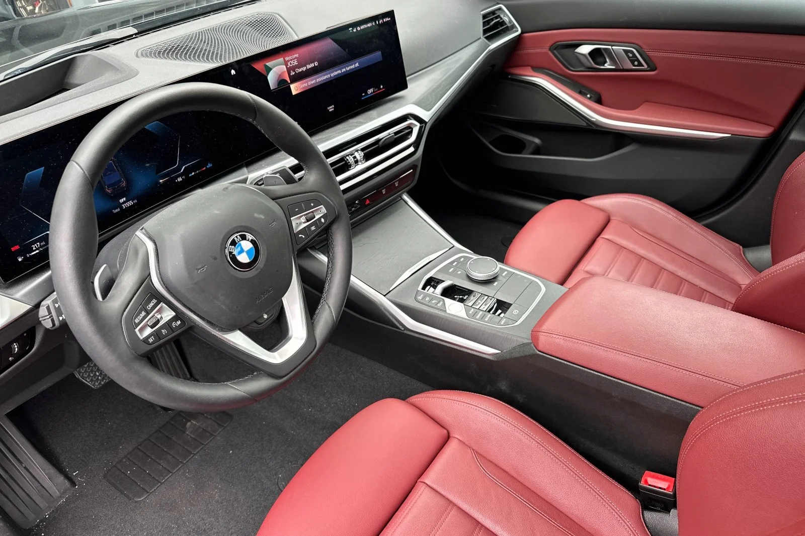 Used 2023 Black Sapphire Metallic BMW 330i image 9