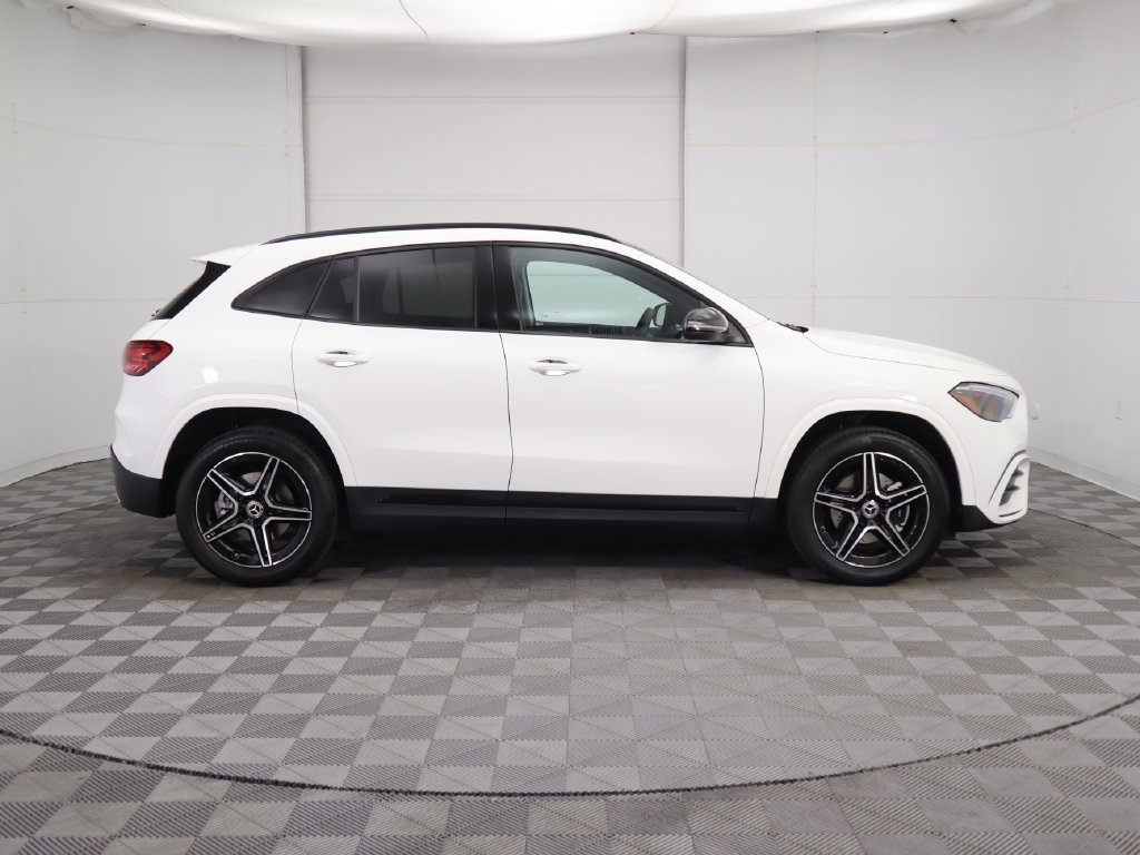 Used 2026 Polar White Mercedes-Benz GLA 250 image 4