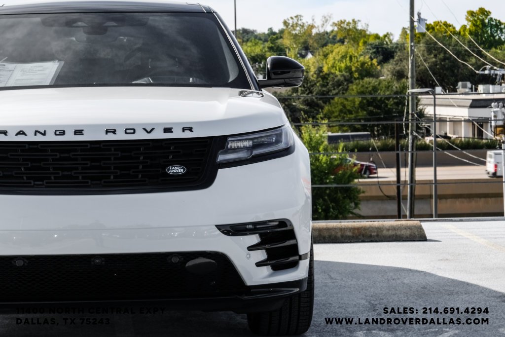 Certified Used 2026 White Land Rover Dynamic SE image 51