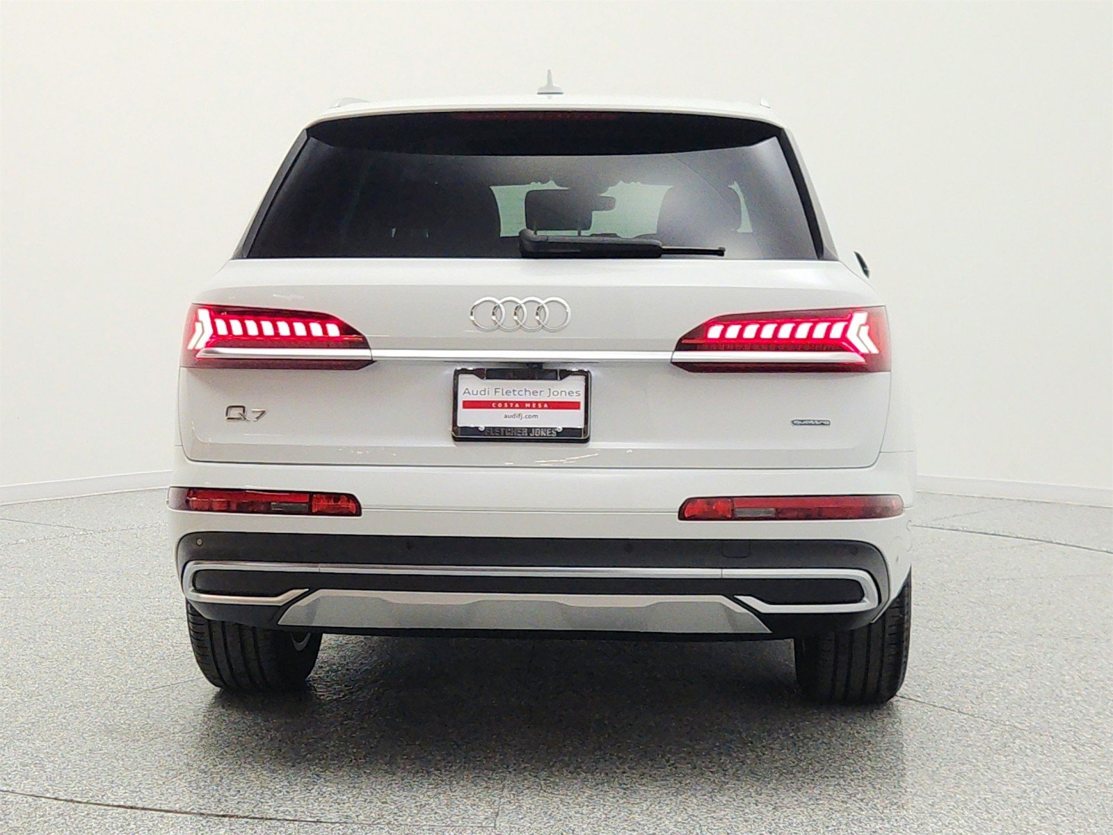 Used 2023 Glacier White Metallic Audi Premium Plus 45 TFSI quattro image 6