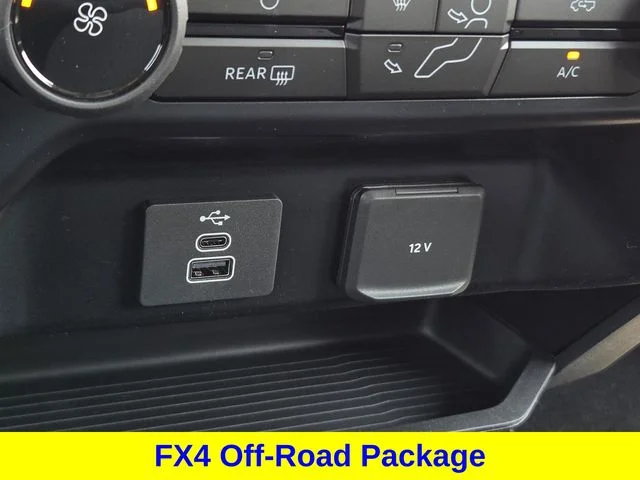 New 2026 Agate Black Metallic Ford F-250® XLT image 20