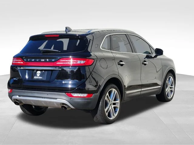 Used 2019 Black Lincoln Reserve image 9
