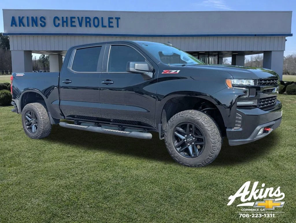 Used 2022 Black Chevrolet LT Trail Boss image 1